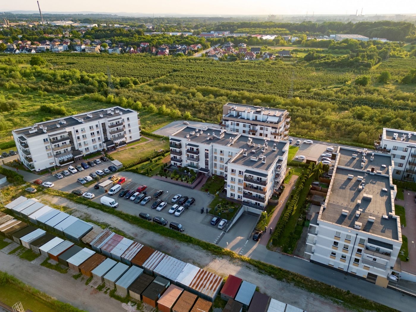Osiedle mieszkaniowe przy ulicy Wieniawskiego z drona