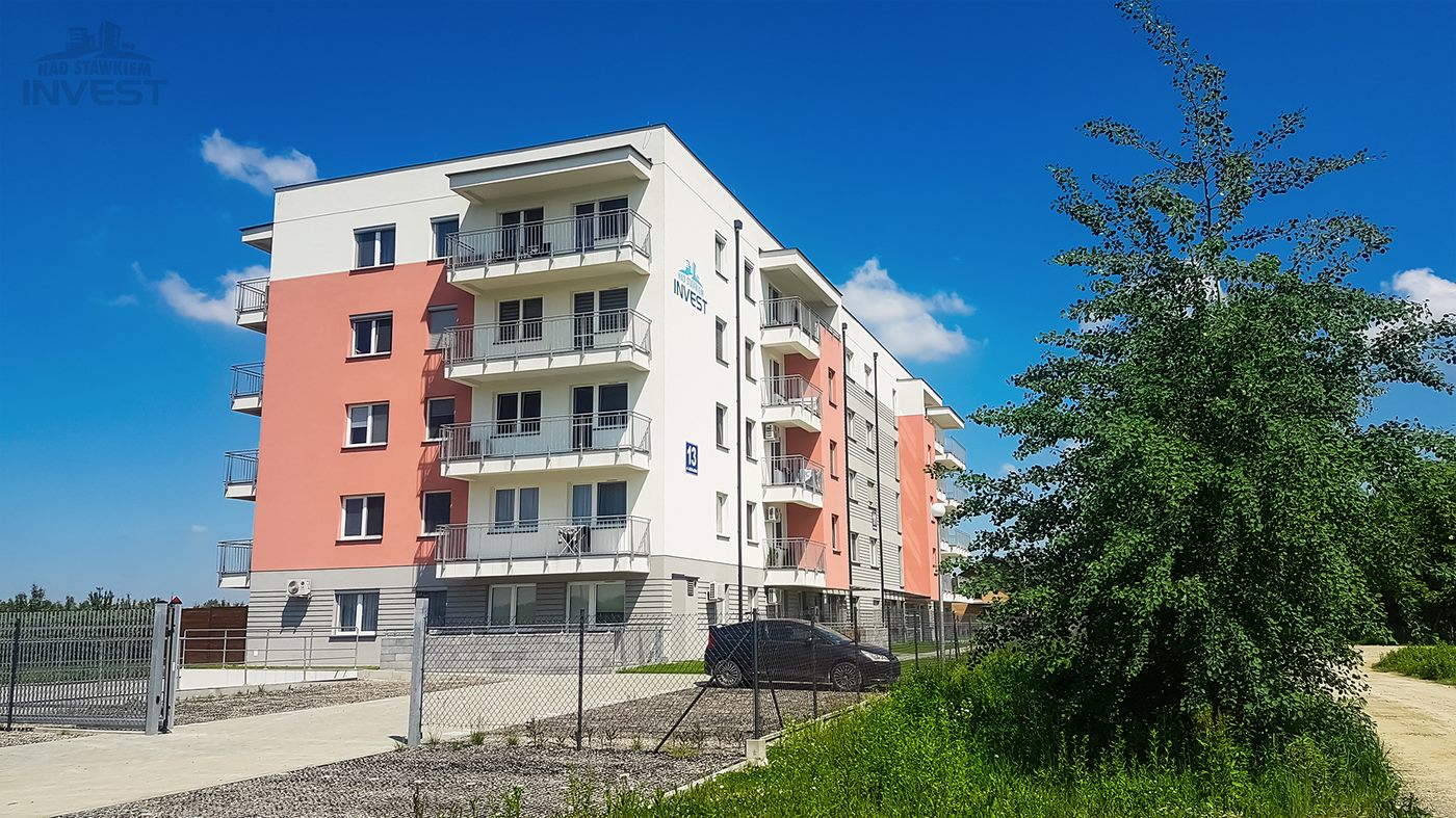 Budynek mieszkalny przy ulicy Niedojadły 11-13 w Tarnowie z parkingiem