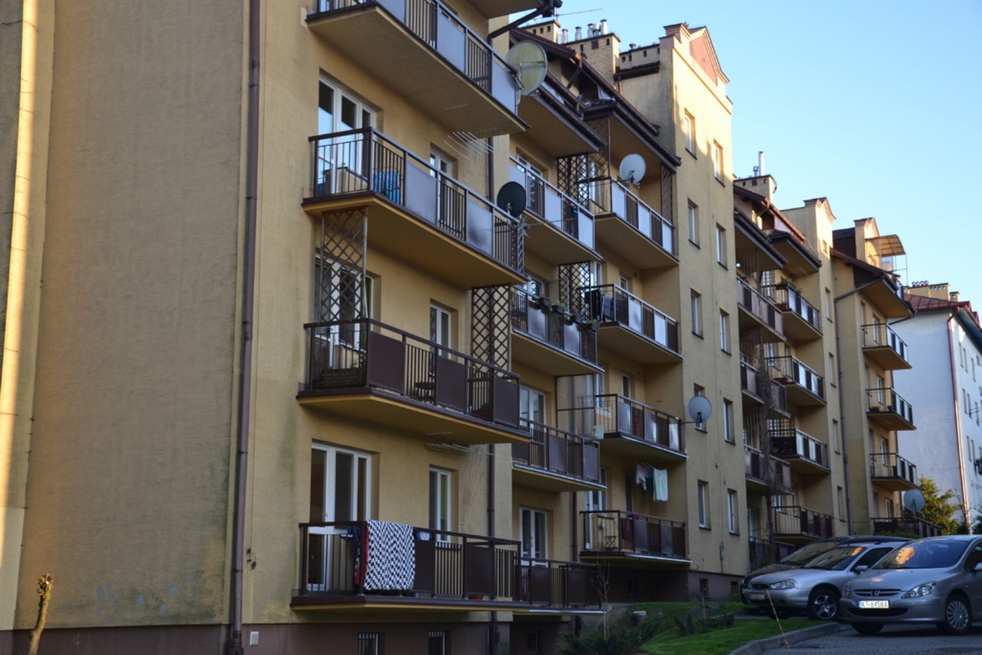 mieszkania z dużymi balkonami