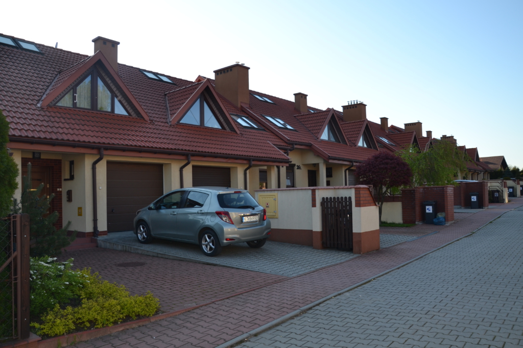 Osiedle szeregowe przy ulicy Krzyskiej 26 w Tarnowie